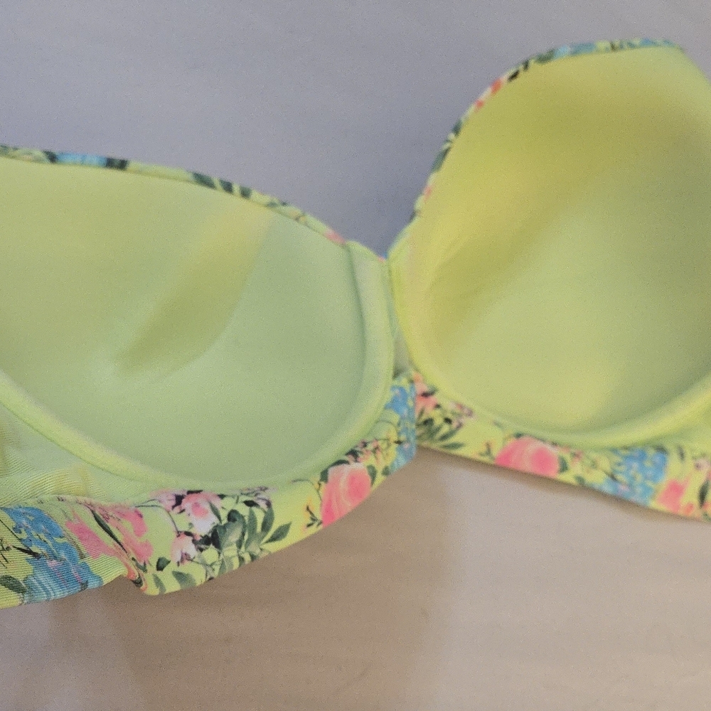 Cacique Floral Print Bra in Green and Pink - Picture 2 of 4